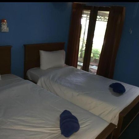 The Lazy Bar And Guesthouse Krabi town Εξωτερικό φωτογραφία