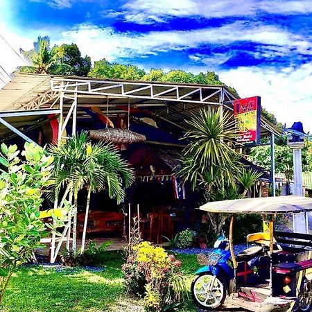 The Lazy Bar And Guesthouse Krabi town Εξωτερικό φωτογραφία