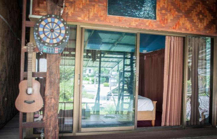The Lazy Bar And Guesthouse Krabi town Εξωτερικό φωτογραφία
